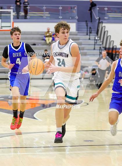 Thumbnail 2 in Farmington vs. Dixie (Falcon Classic) photogallery.