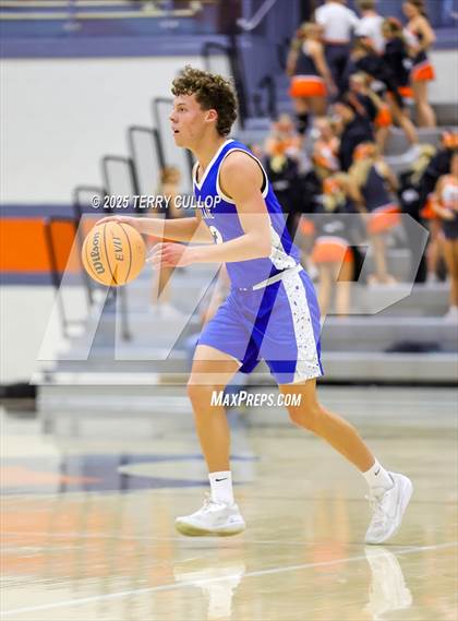 Thumbnail 1 in Farmington vs. Dixie (Falcon Classic) photogallery.