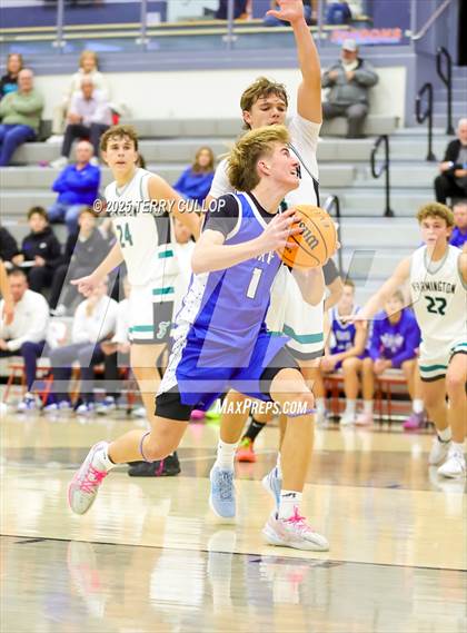 Thumbnail 2 in Farmington vs. Dixie (Falcon Classic) photogallery.