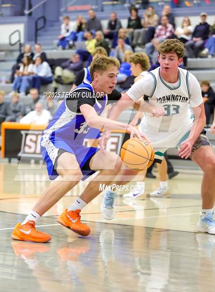 Thumbnail 1 in Farmington vs. Dixie (Falcon Classic) photogallery.