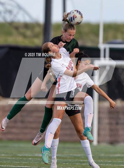 Thumbnail 3 in Fairview @ Mountain Vista (CHSAA 5A - 2nd Round) photogallery.