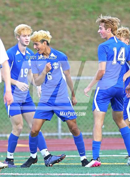 Thumbnail 2 in Wethersfield @ Glastonbury photogallery.