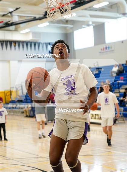 Thumbnail 1 in Saint Mary's vs. Piedmont (CIF NCS D4 Final) photogallery.