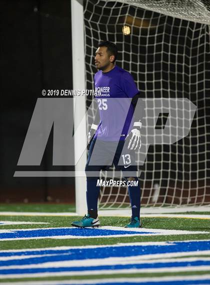 Thumbnail 2 in Sacred Heart Cathedral Preparatory vs. Pioneer (CIF CCS Division 3 Playoff) photogallery.