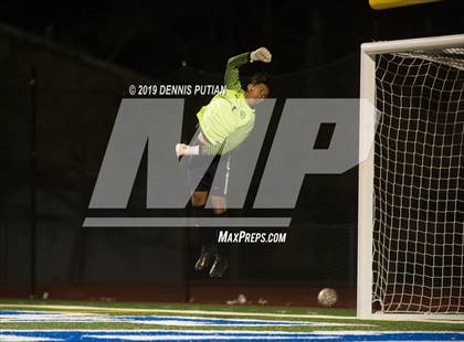Thumbnail 2 in Sacred Heart Cathedral Preparatory vs. Pioneer (CIF CCS Division 3 Playoff) photogallery.