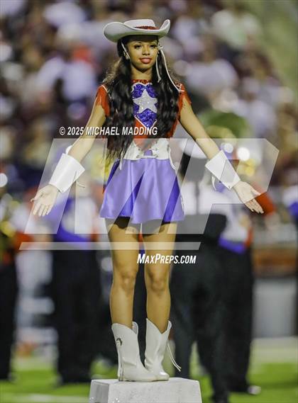 Thumbnail 1 in Silsbee @ West Brook photogallery.