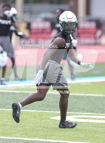Thumbnail 2 in Plaquemine vs Zachary (7 on 7) photogallery.