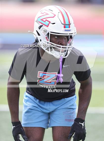 Thumbnail 3 in Plaquemine vs Zachary (7 on 7) photogallery.