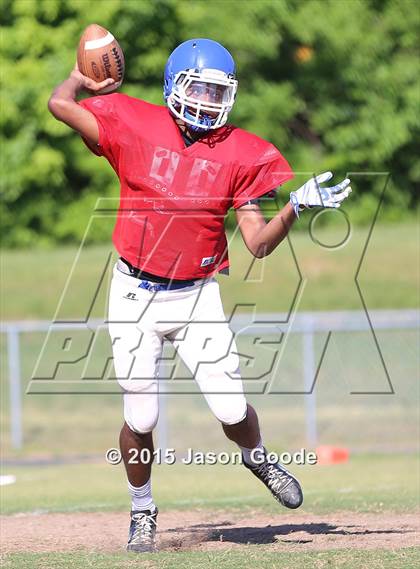 Thumbnail 3 in McGavock @ Hillsboro (Spring Scrimmage) photogallery.
