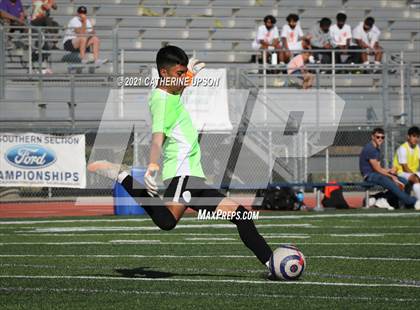 Thumbnail 1 in Poly @ Redlands photogallery.
