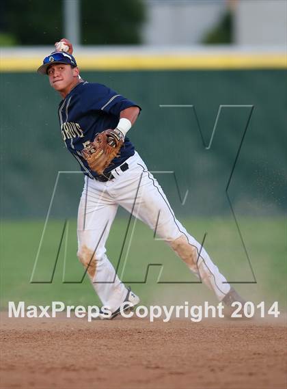 Thumbnail 2 in Davis vs. Elk Grove (CIF SJS D1 North Final - Game 2) photogallery.
