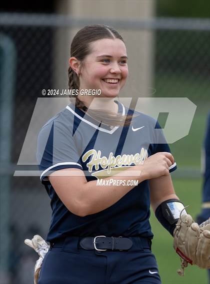 Thumbnail 2 in Ellwood City @ Hopewell photogallery.