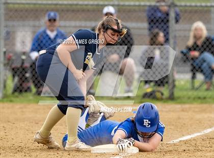 Thumbnail 2 in Ellwood City @ Hopewell photogallery.