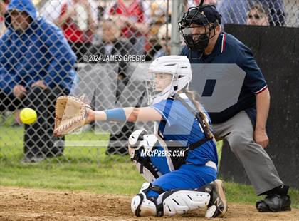 Thumbnail 3 in Ellwood City @ Hopewell photogallery.
