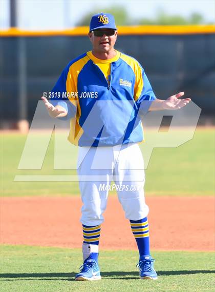 Thumbnail 3 in Northwest Christian vs. Kingman (AIA 3A Round 1 Playoff) photogallery.