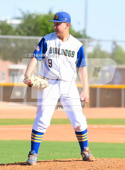 Thumbnail 3 in Northwest Christian vs. Kingman (AIA 3A Round 1 Playoff) photogallery.