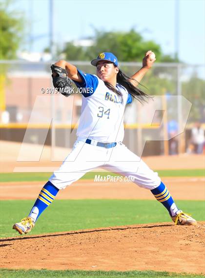 Thumbnail 2 in Northwest Christian vs. Kingman (AIA 3A Round 1 Playoff) photogallery.