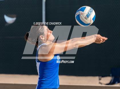 Thumbnail 2 in Dobson vs Chandler @ Casteel photogallery.