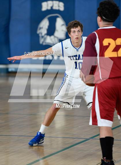 Thumbnail 1 in JV: San Marino vs Wilson (Baldwin Park Tournament) photogallery.