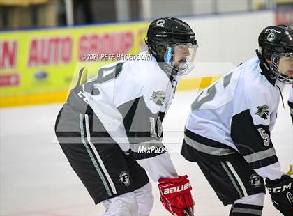 Thumbnail 1 in Bernards @ Parsippany Regional photogallery.
