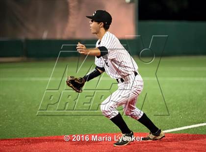 Thumbnail 3 in Langham Creek vs Pearland (UIL 6A Regional Semifinal) photogallery.