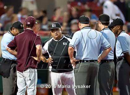 Thumbnail 3 in Langham Creek vs Pearland (UIL 6A Regional Semifinal) photogallery.