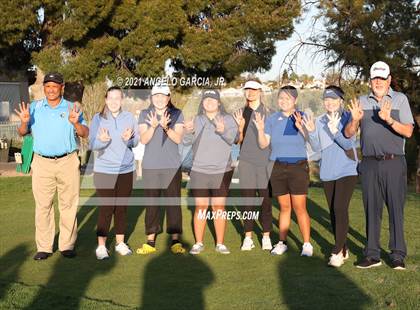 Thumbnail 1 in Bay Valley Athletic League Championship photogallery.