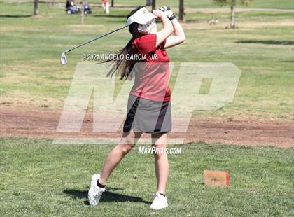 Thumbnail 1 in Bay Valley Athletic League Championship photogallery.
