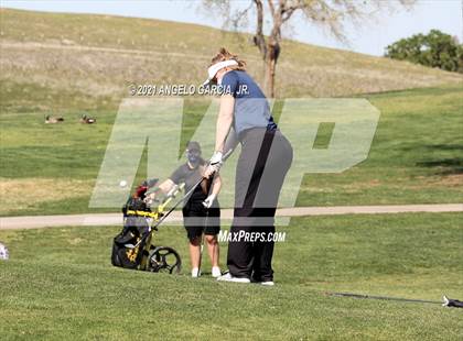 Thumbnail 1 in Bay Valley Athletic League Championship photogallery.