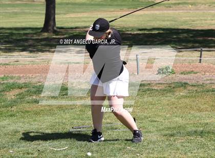 Thumbnail 1 in Bay Valley Athletic League Championship photogallery.