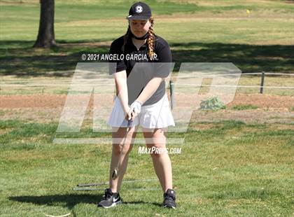 Thumbnail 3 in Bay Valley Athletic League Championship photogallery.