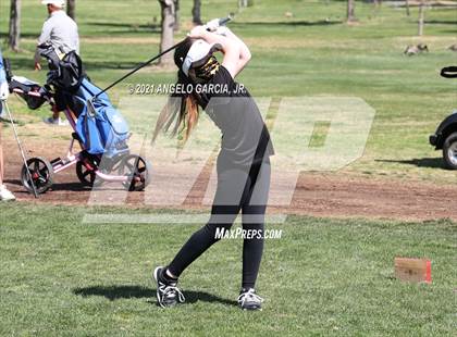 Thumbnail 1 in Bay Valley Athletic League Championship photogallery.