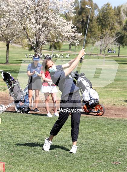 Thumbnail 2 in Bay Valley Athletic League Championship photogallery.