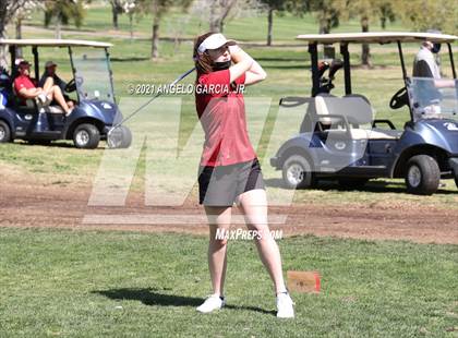 Thumbnail 1 in Bay Valley Athletic League Championship photogallery.