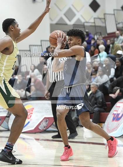 Thumbnail 1 in Moreau Catholic vs. Pinnacle (Rancho Mirage Holiday Invitational) photogallery.