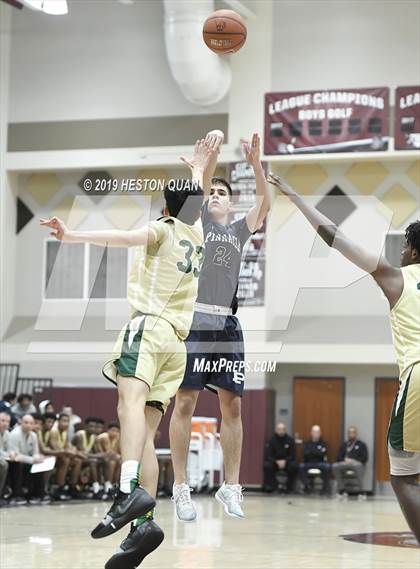 Thumbnail 3 in Moreau Catholic vs. Pinnacle (Rancho Mirage Holiday Invitational) photogallery.
