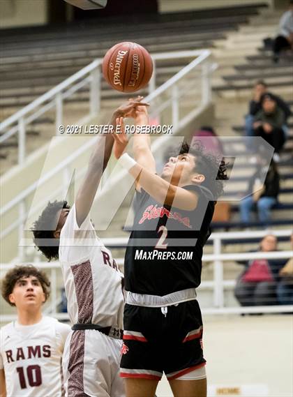 Thumbnail 1 in Marshall vs. Stevens photogallery.