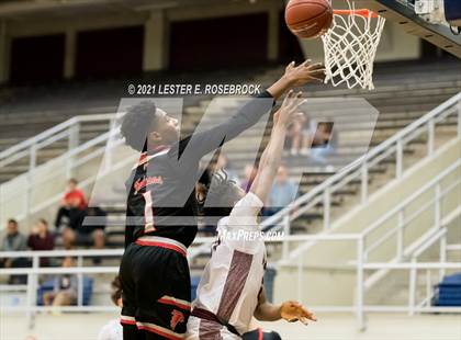 Thumbnail 1 in Marshall vs. Stevens photogallery.