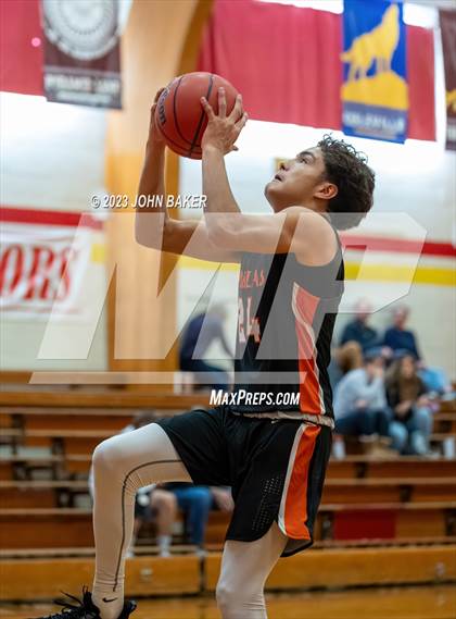 Thumbnail 3 in JV: Mammoth vs. Douglas (Whittell Tournament) photogallery.