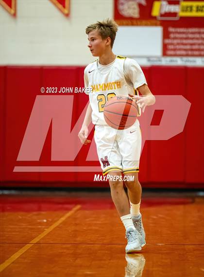 Thumbnail 2 in JV: Mammoth vs. Douglas (Whittell Tournament) photogallery.