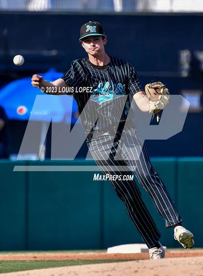 Thumbnail 2 in Aliso Niguel vs. San Marcos (CIF SS DIV 3 Championship Final) photogallery.