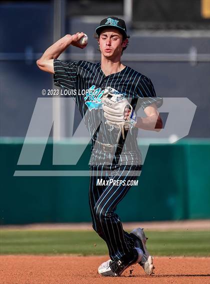 Thumbnail 3 in Aliso Niguel vs. San Marcos (CIF SS DIV 3 Championship Final) photogallery.