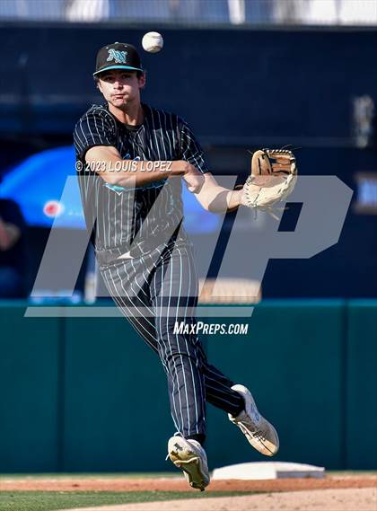 Thumbnail 3 in Aliso Niguel vs. San Marcos (CIF SS DIV 3 Championship Final) photogallery.