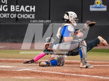 Thumbnail 2 in Aliso Niguel vs. San Marcos (CIF SS DIV 3 Championship Final) photogallery.