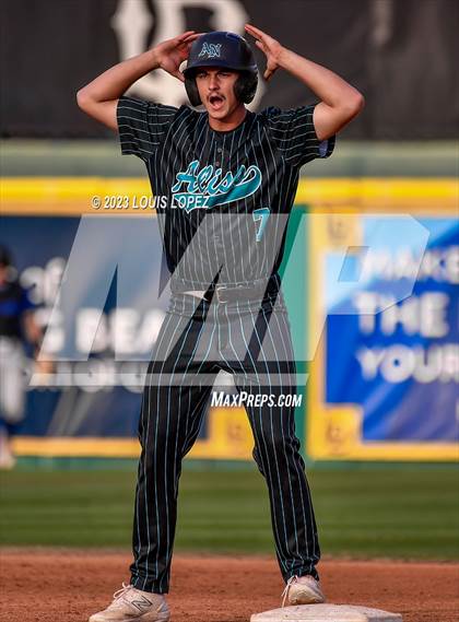Thumbnail 1 in Aliso Niguel vs. San Marcos (CIF SS DIV 3 Championship Final) photogallery.