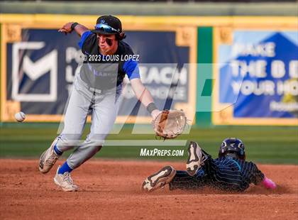 Thumbnail 1 in Aliso Niguel vs. San Marcos (CIF SS DIV 3 Championship Final) photogallery.