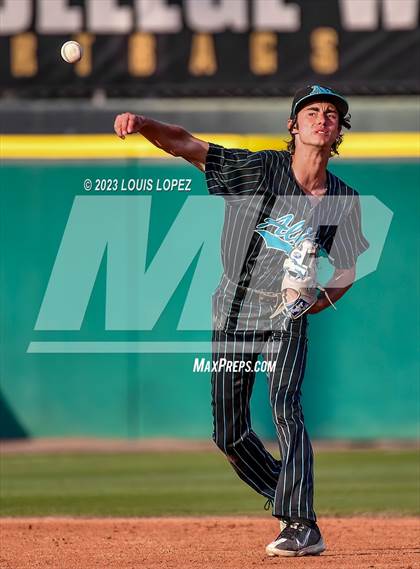 Thumbnail 1 in Aliso Niguel vs. San Marcos (CIF SS DIV 3 Championship Final) photogallery.