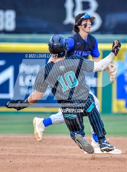 Thumbnail 2 in Aliso Niguel vs. San Marcos (CIF SS DIV 3 Championship Final) photogallery.