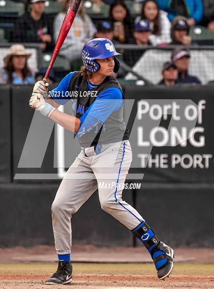 Thumbnail 3 in Aliso Niguel vs. San Marcos (CIF SS DIV 3 Championship Final) photogallery.