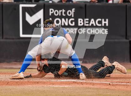 Thumbnail 1 in Aliso Niguel vs. San Marcos (CIF SS DIV 3 Championship Final) photogallery.